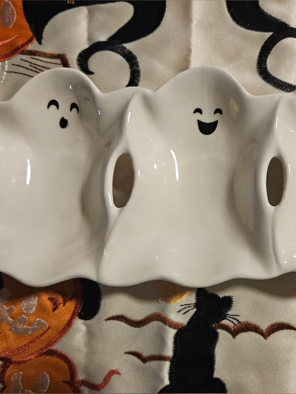 Ceramic Halloween Ghost 3-Section Serving Tray – White Glossy Candy & Condiment